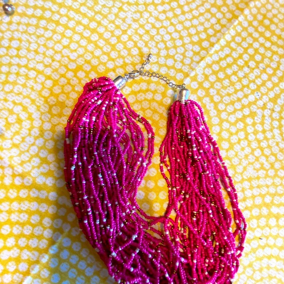 Pink speckled statement necklace adjustable - Picture 2 of 3